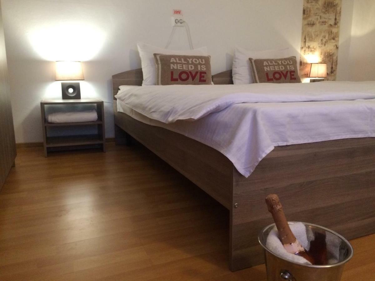 Casa Julius Hotel Constanta Luaran gambar
